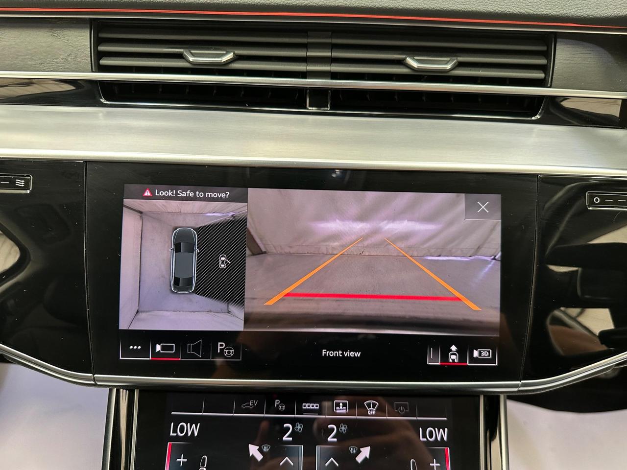 Audi A8 RK21OMC