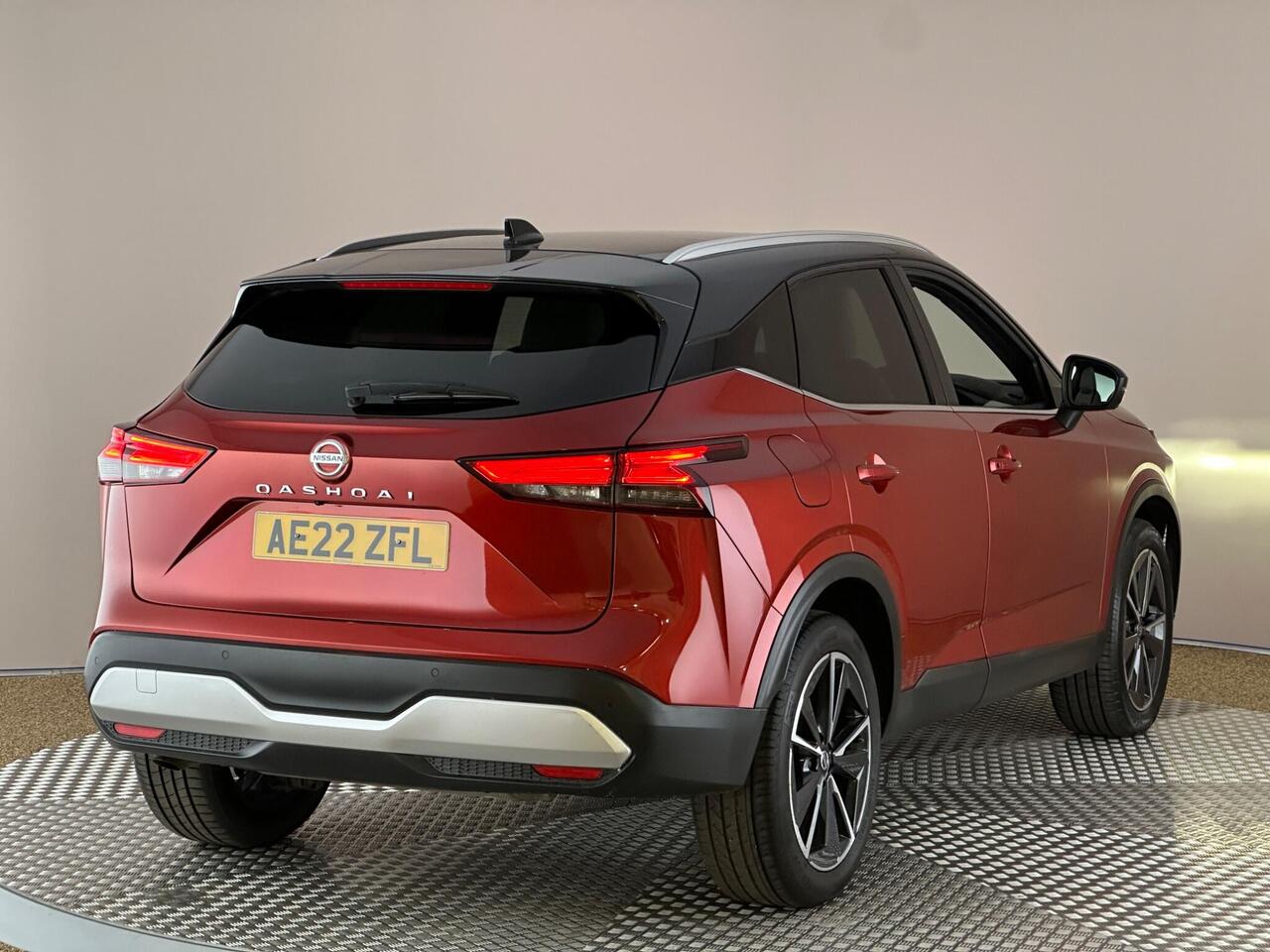 Nissan Qashqai AE22ZFL