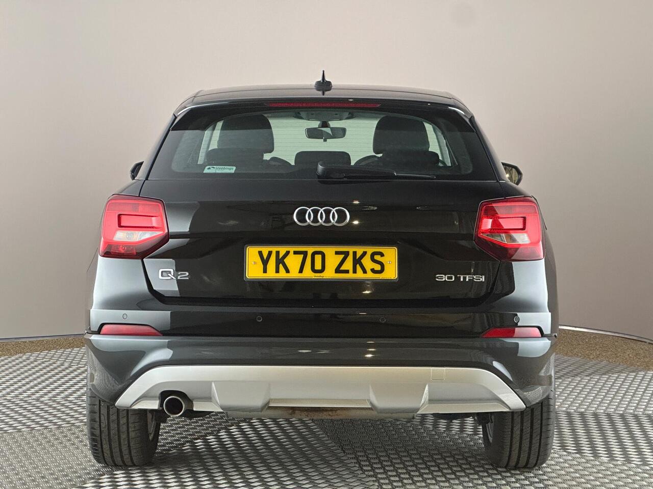 Audi Q2 YK70ZKS