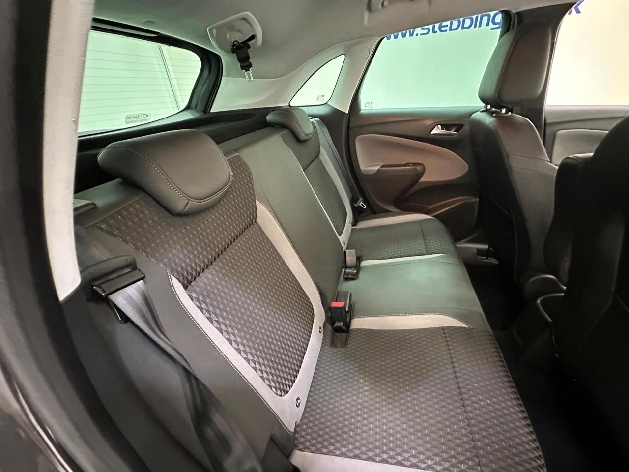 Vauxhall Crossland X YU19FDN