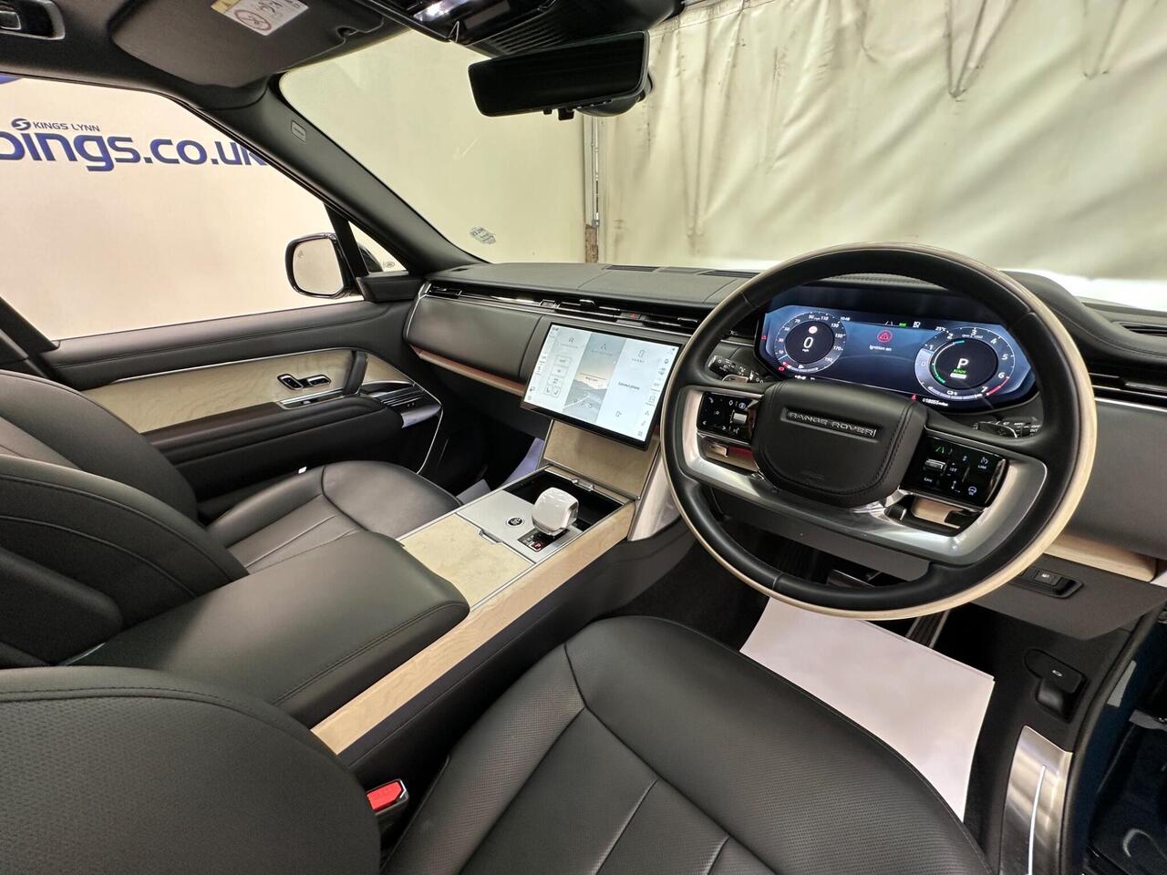 Land Rover Range Rover VE73HHA