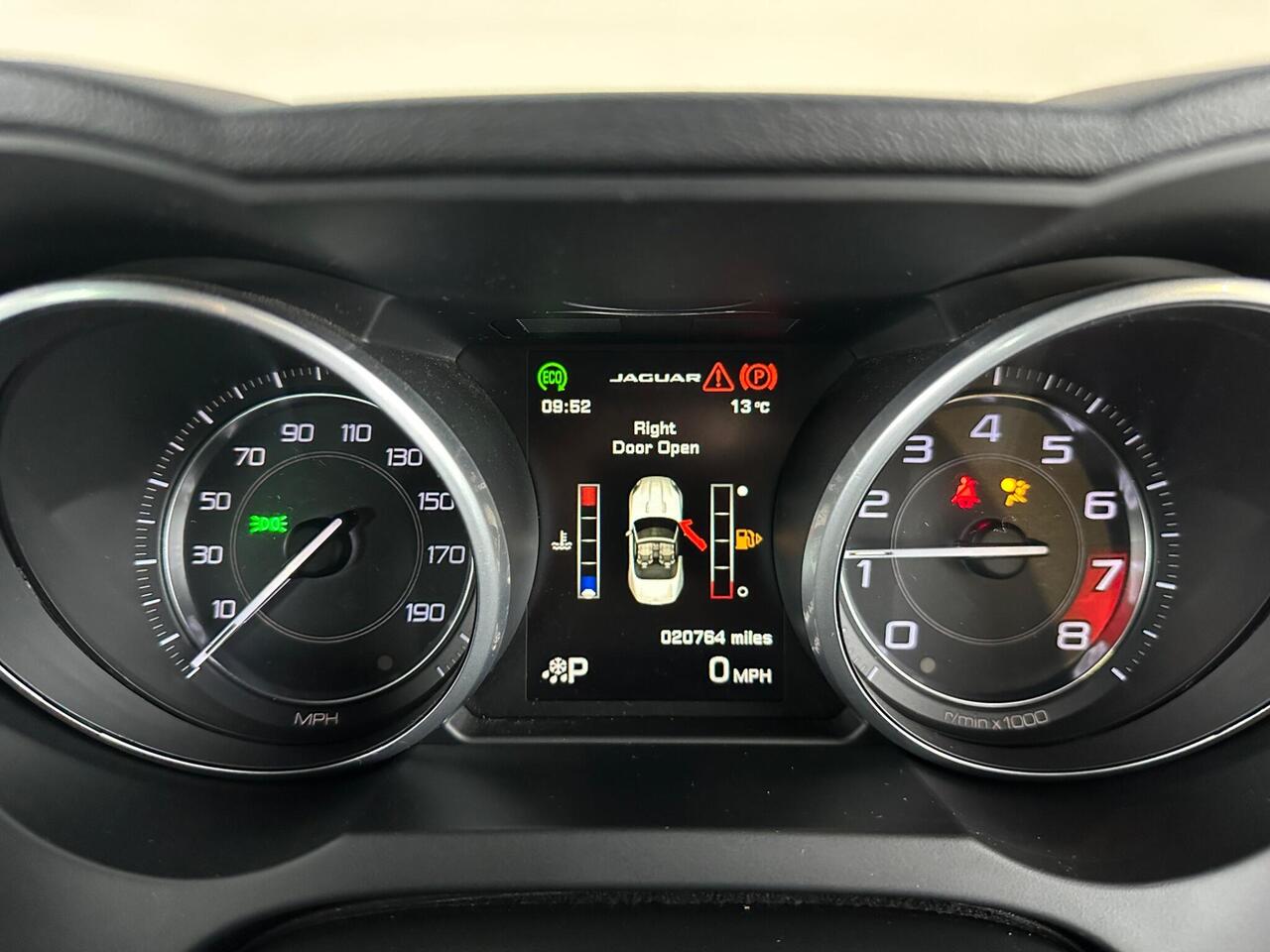 Jaguar F-Type HY64MHK