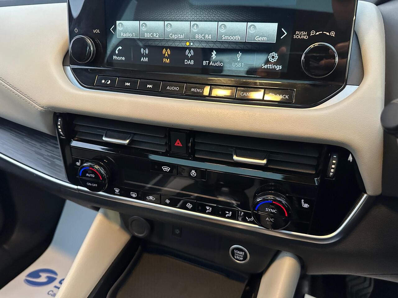 Nissan Qashqai AE22ZFL