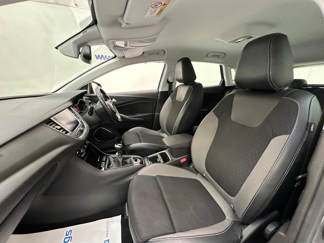 Vauxhall Grandland X EX19SXR