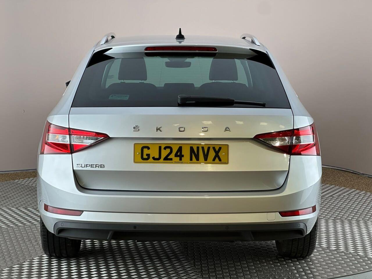 Skoda Superb GJ24NVX