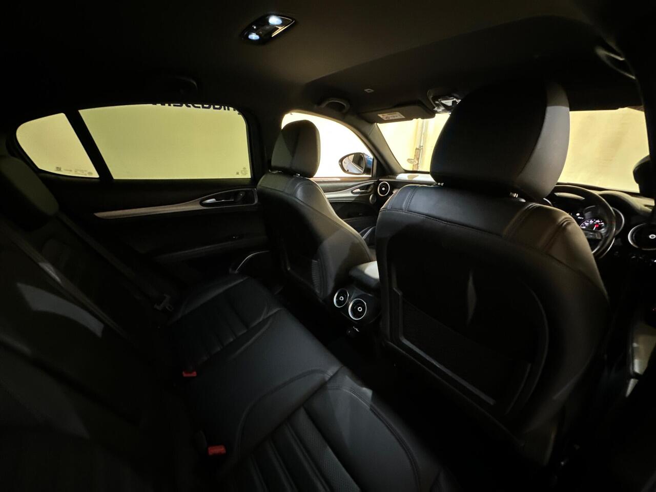 Alfa Romeo Stelvio SR70GHX
