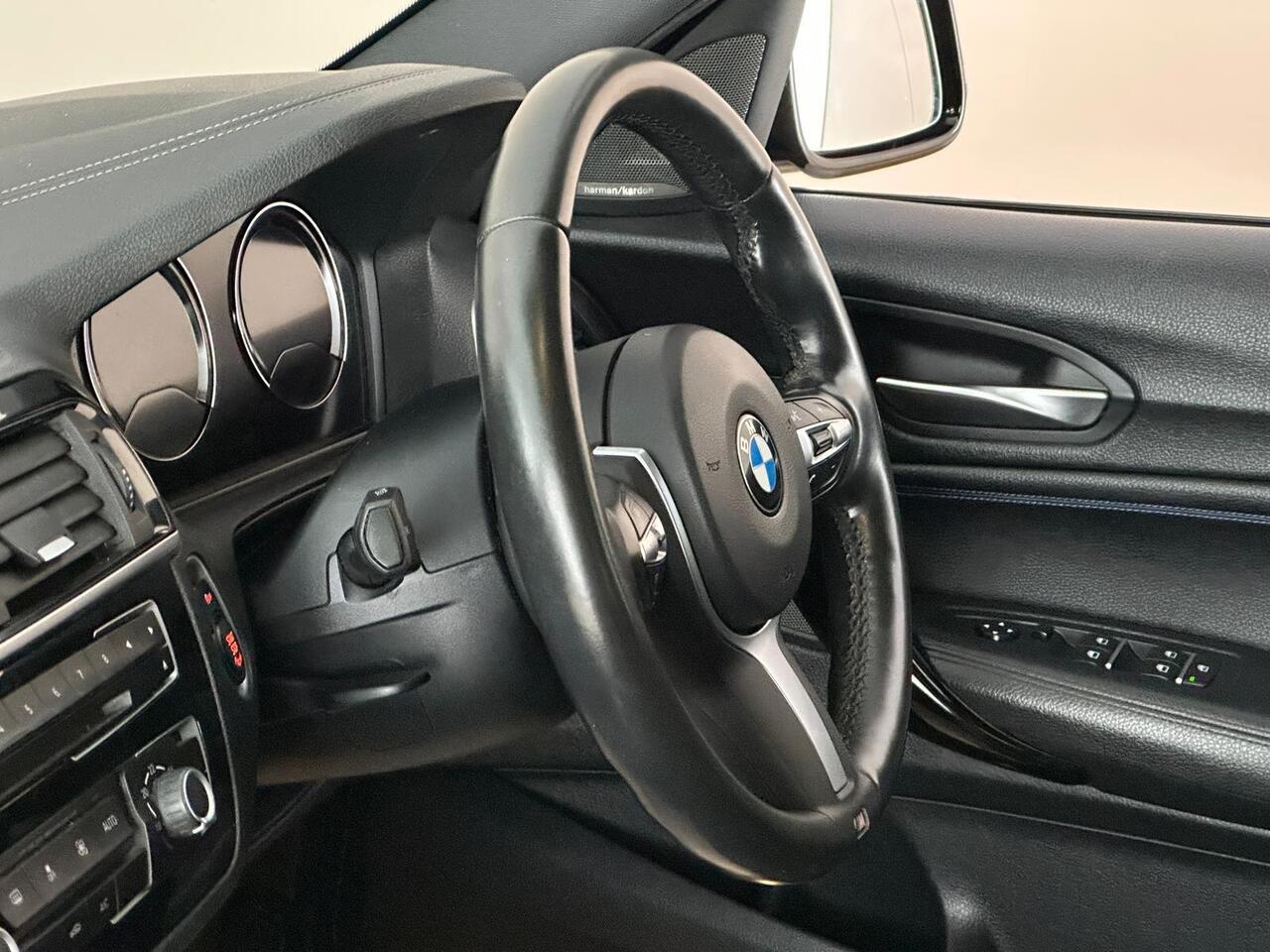 BMW 1 Series YC19KBT