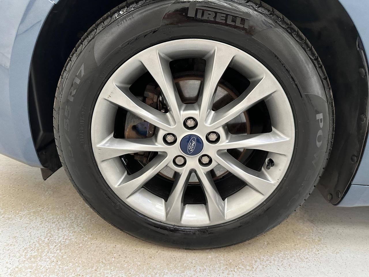 Ford Mondeo AJ70FJD