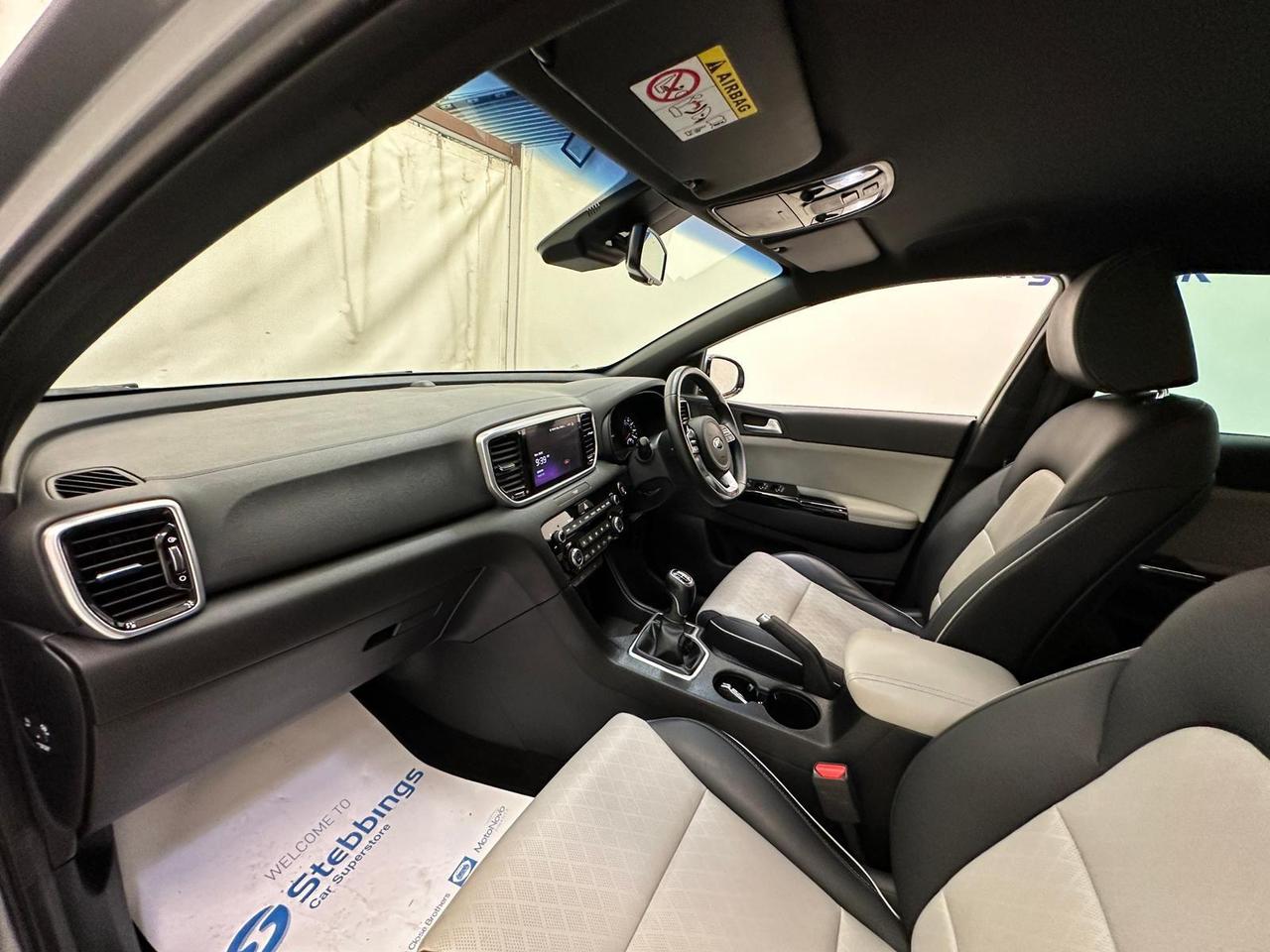 Kia Sportage AJ70VWM