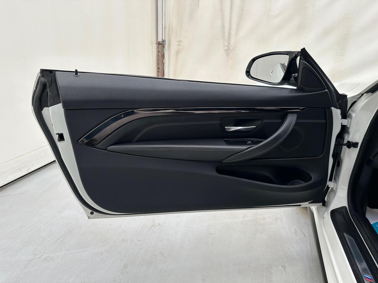 BMW M4 AF70SVA