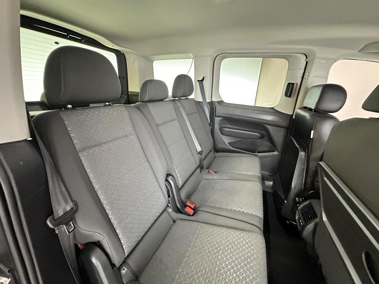 Ford Tourneo Connect ML24WXS
