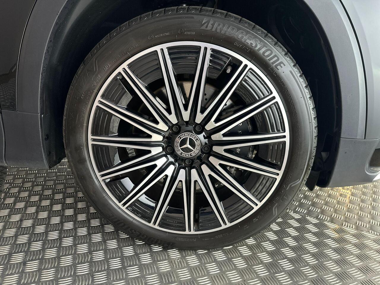 Mercedes-Benz GLB KN74LRE