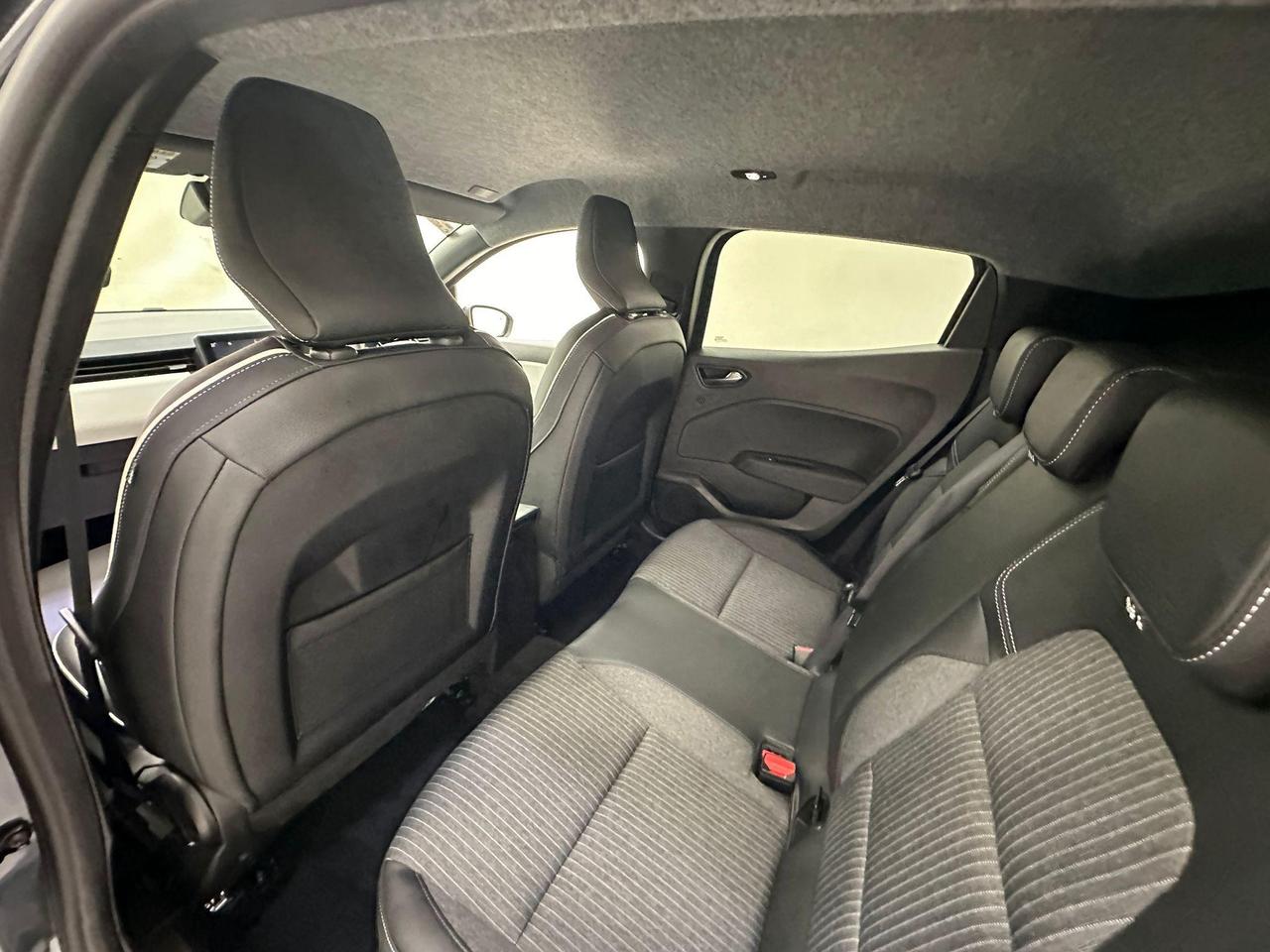 Renault Clio KS72RXJ