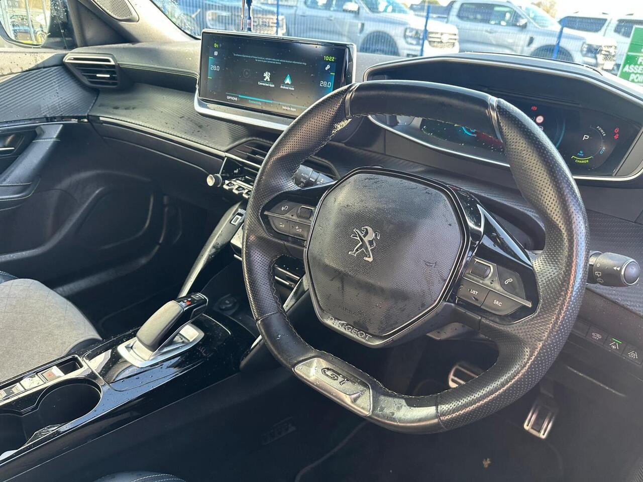 Peugeot E-2008 MK71XDN