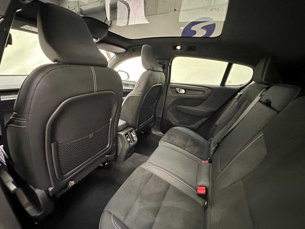 Volvo C40 WD23MKC