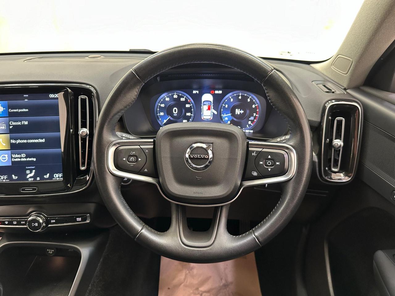 Volvo XC40 YN21TYA