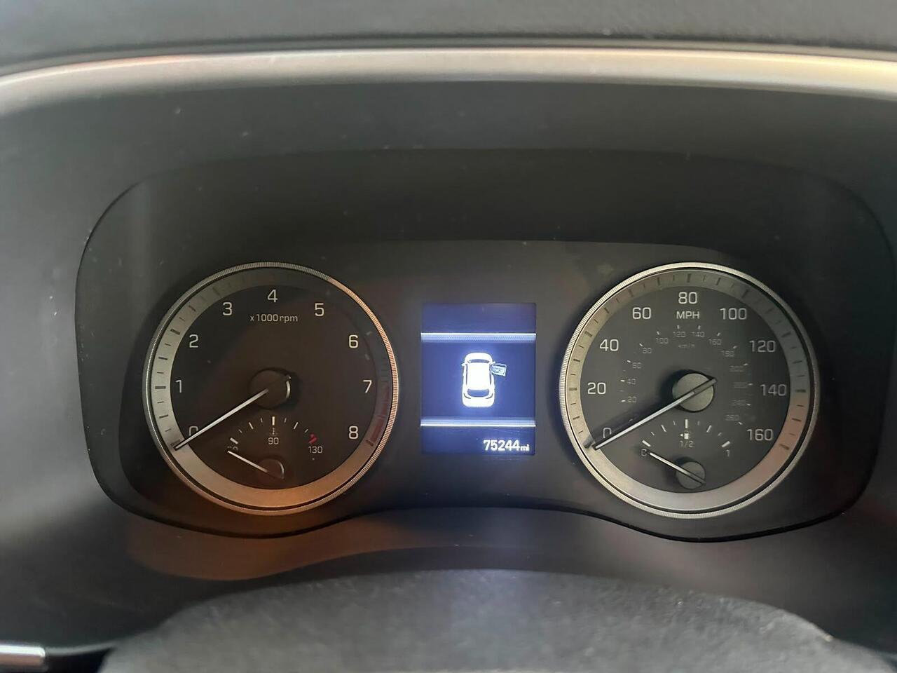 Hyundai TUCSON FH19MBU