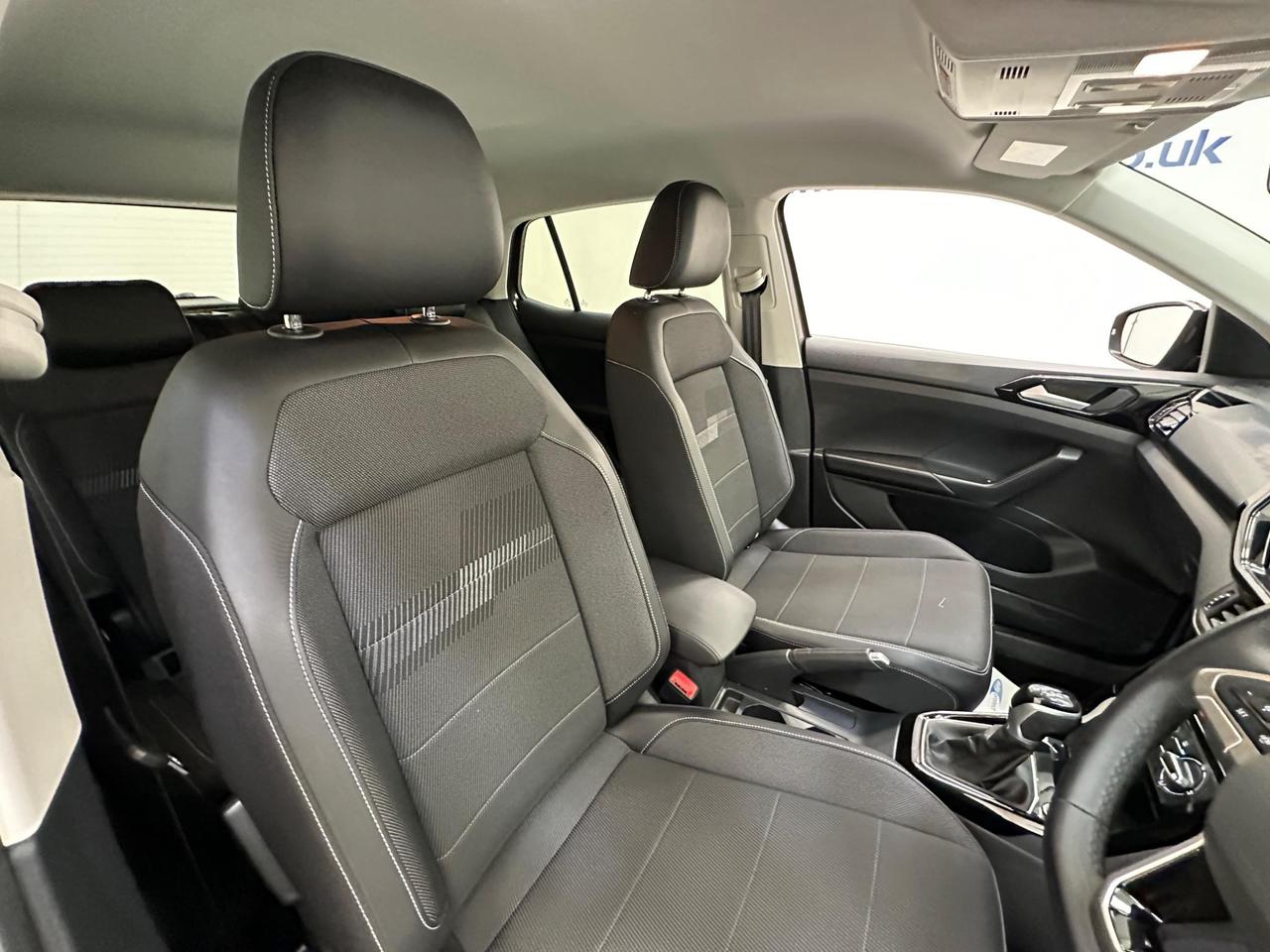 Volkswagen T-Cross DE73HDG