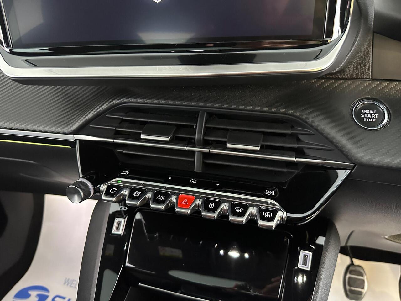 Peugeot 208 FL24CFM