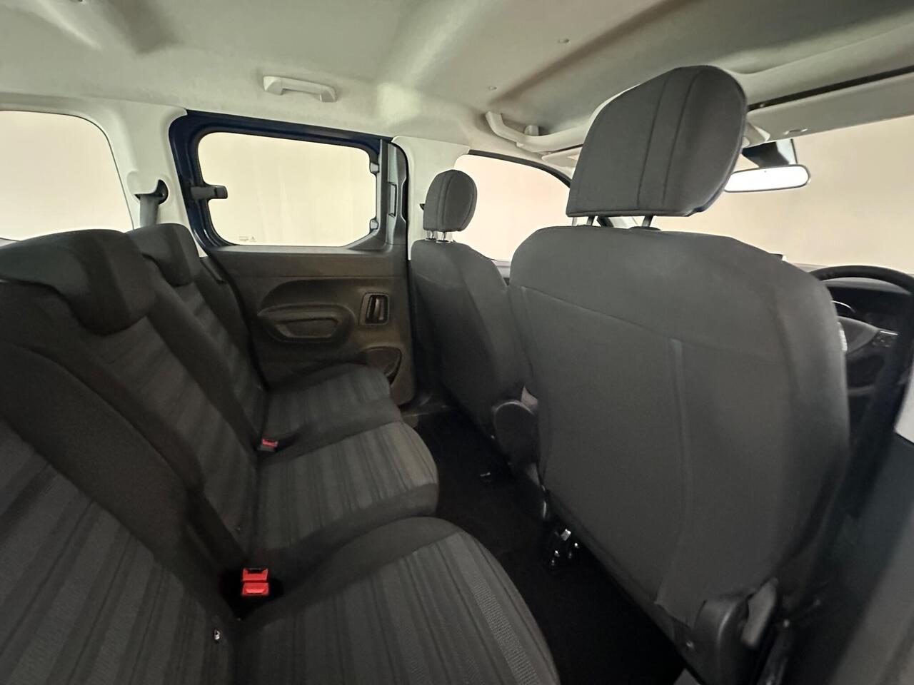 Vauxhall Combo Life YX70XER