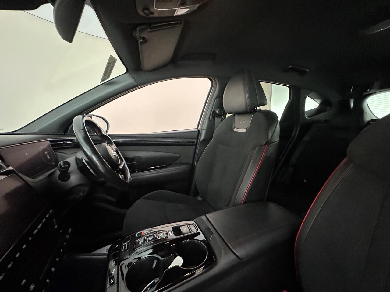 Hyundai TUCSON YR71NNJ