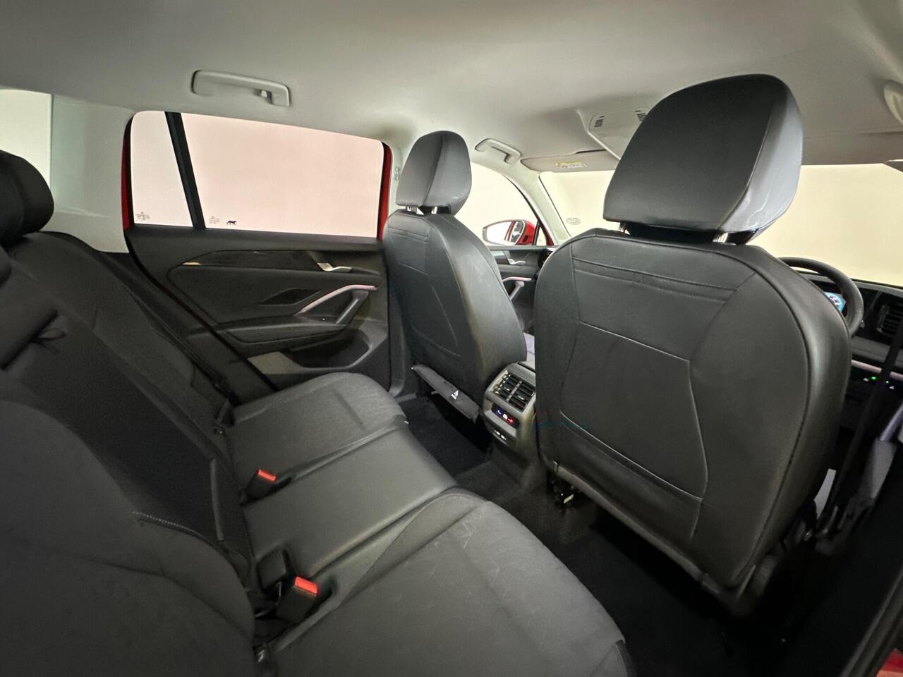 Volkswagen Tiguan KS25NXD
