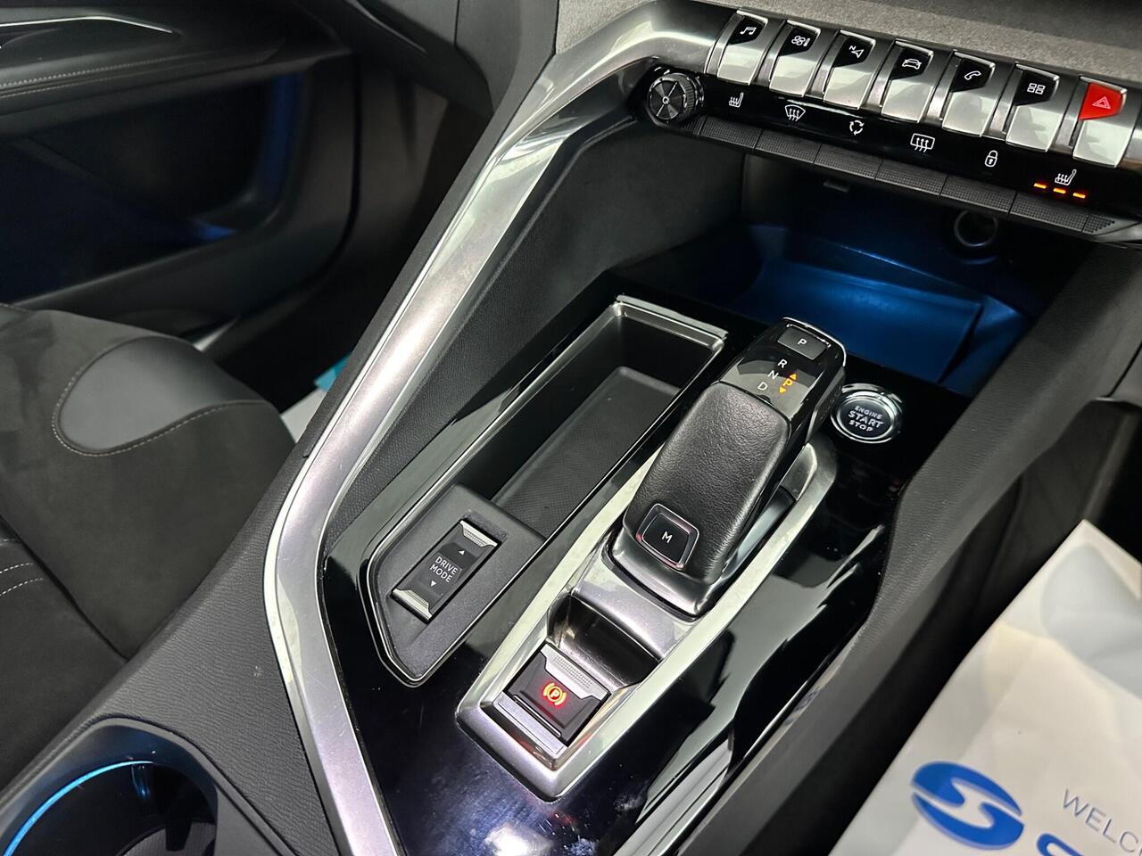 Peugeot 3008 KX21GBT