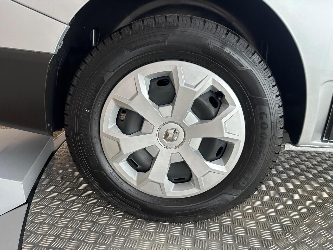 Renault Trafic OU25BUJ