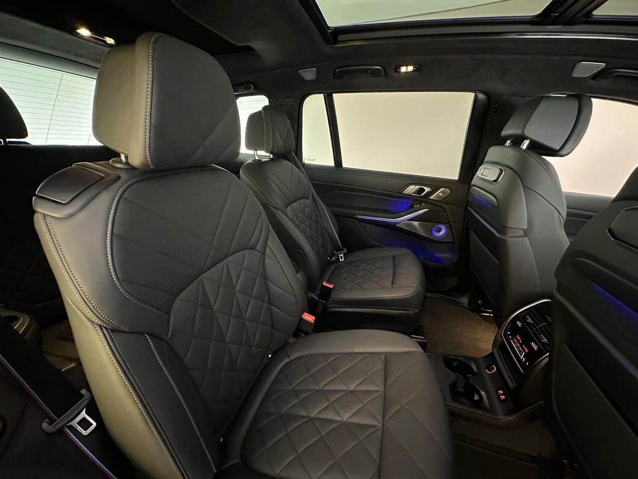 BMW X7 AU74GRK