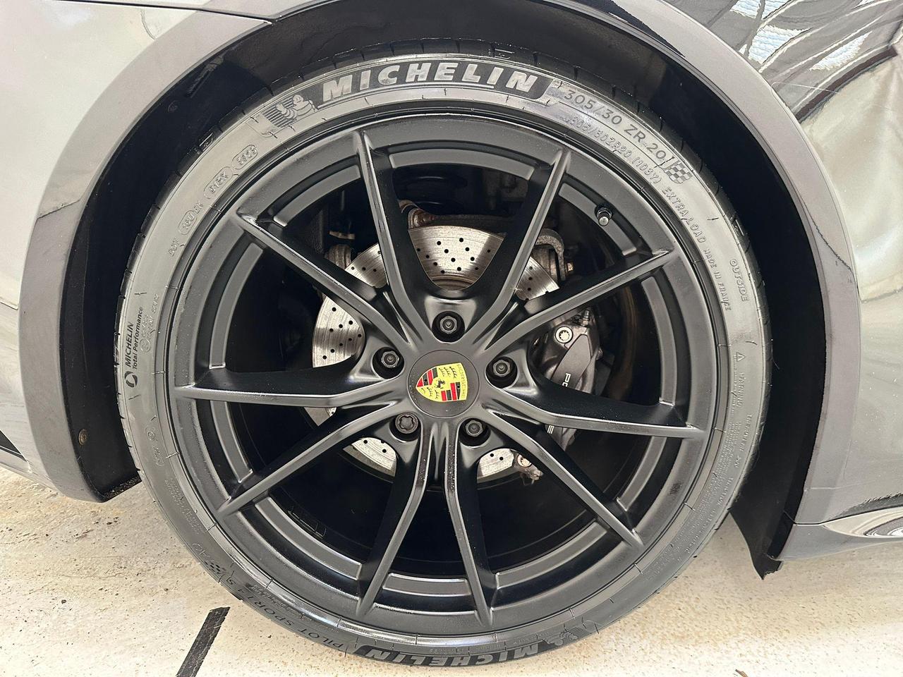 Porsche 911 PX18YDL