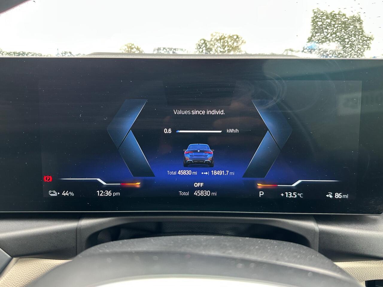 BMW i4 YF22KPG