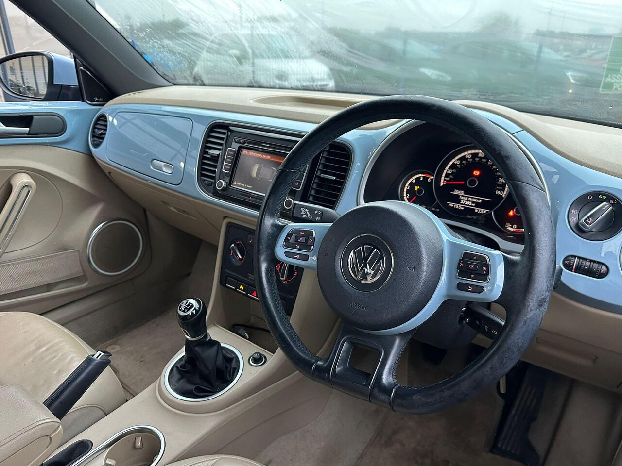 Volkswagen Beetle BT63YJE