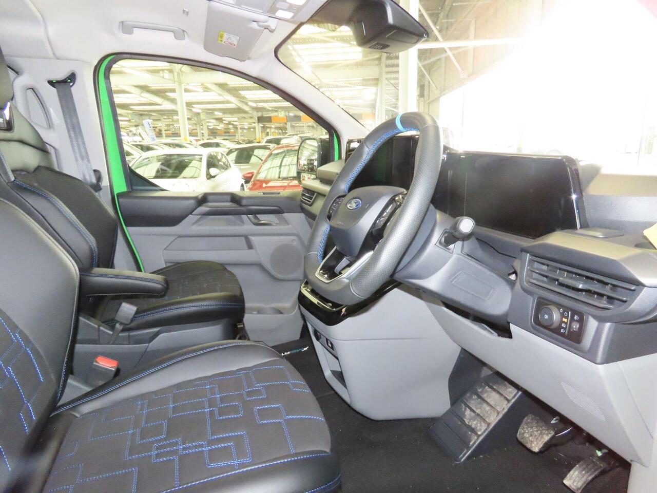 Ford E-Transit Custom AK74FYT