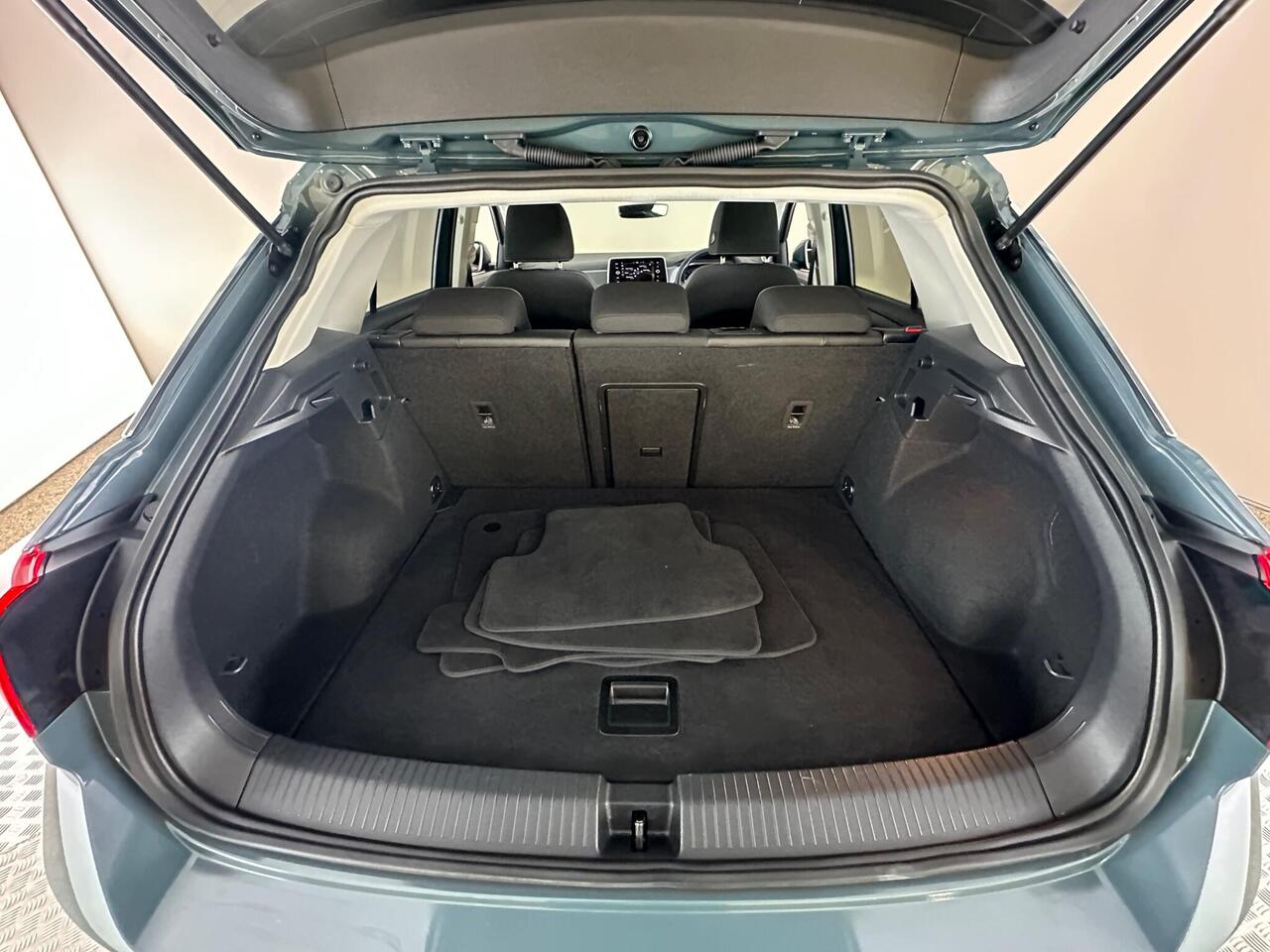 Volkswagen T-Roc GL24VOK