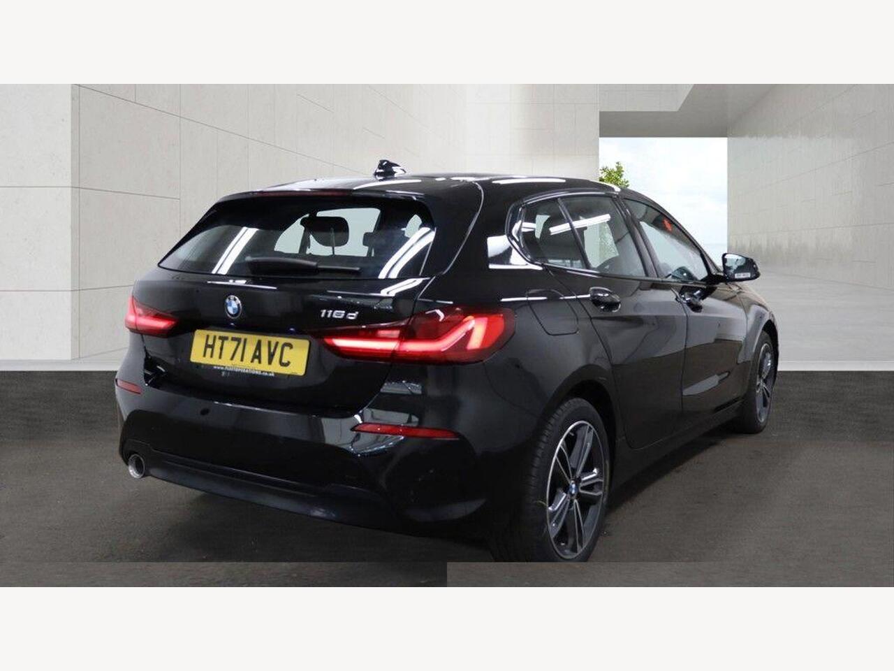BMW 1 Series HT71AVC