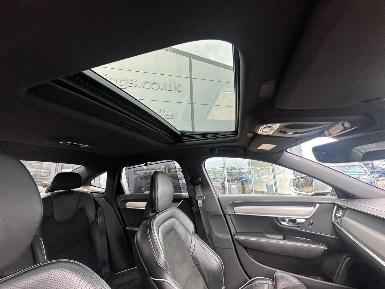 Volvo S90 YX68MXL