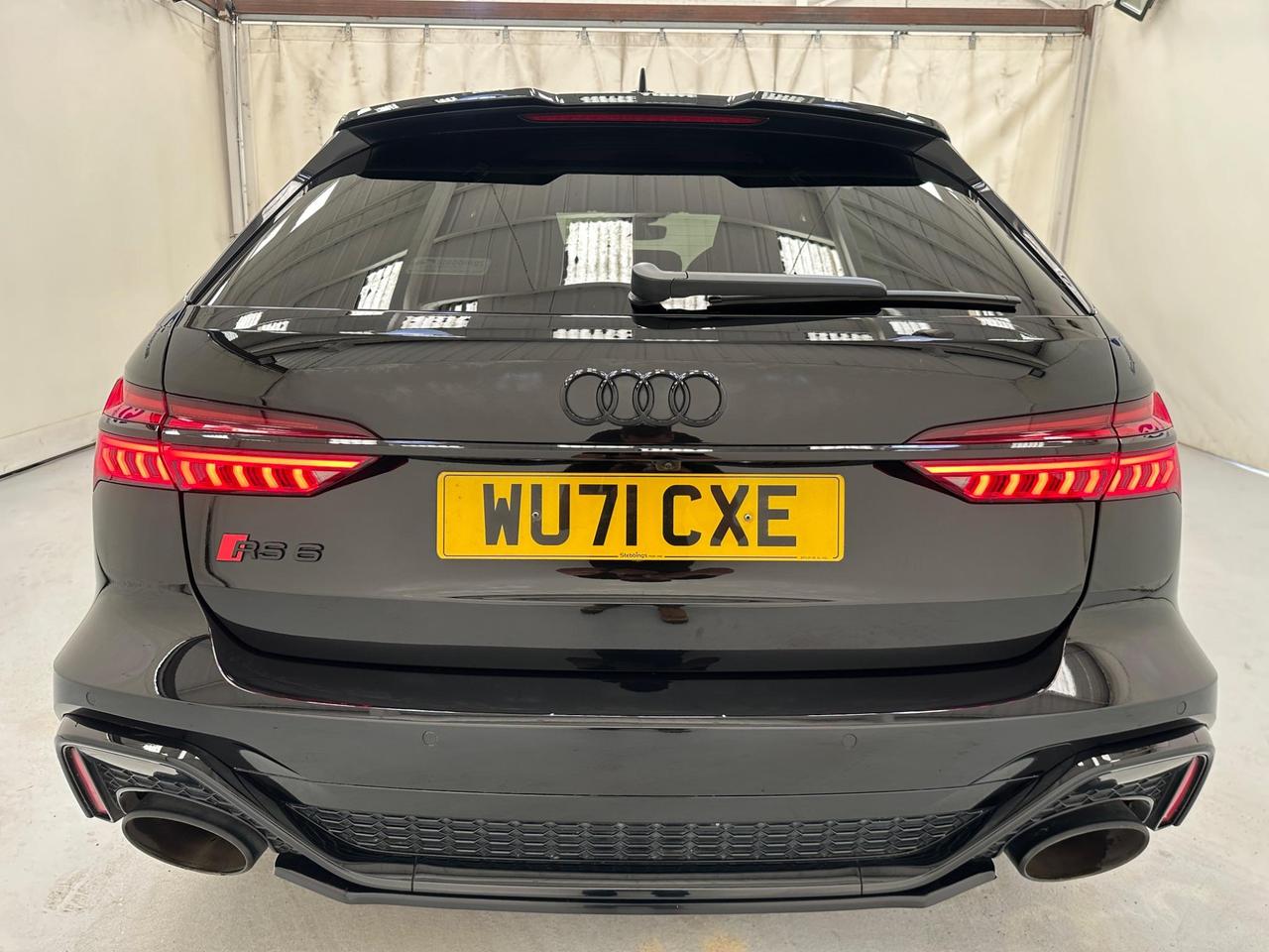Audi RS6 Avant WU71CXE