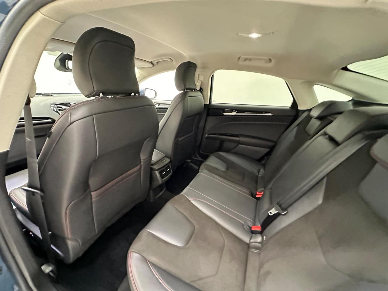 Ford Mondeo YO21KKX