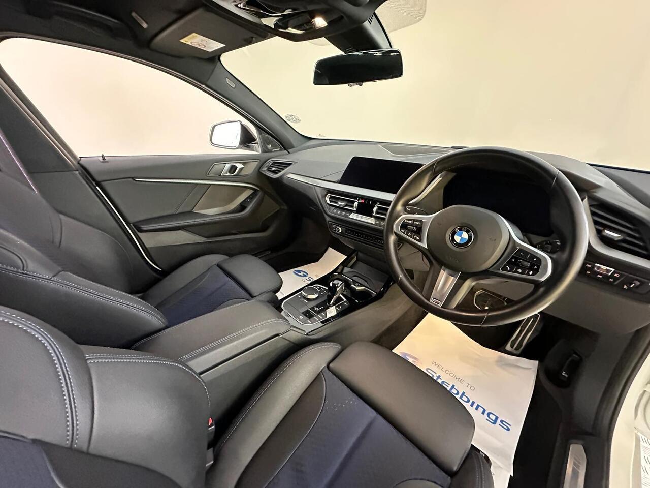 BMW 1 Series AY73LHJ