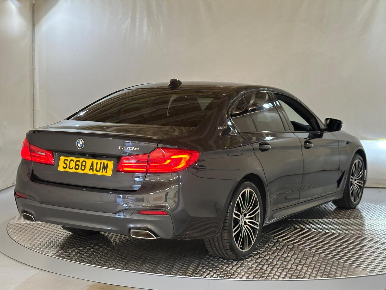 BMW 5 Series SC68AUM