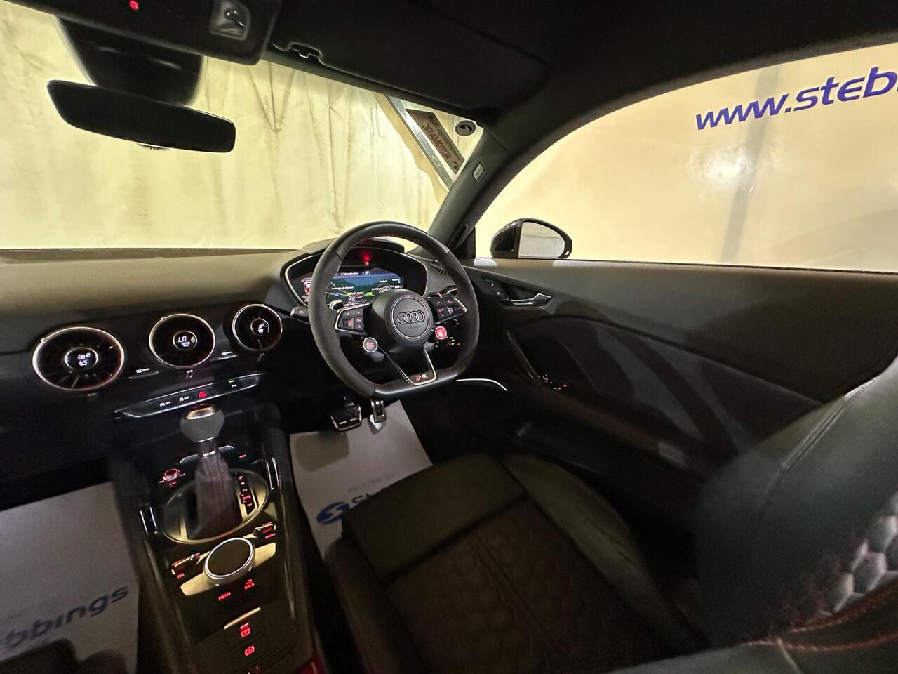 Audi TT RS RY19NZZ