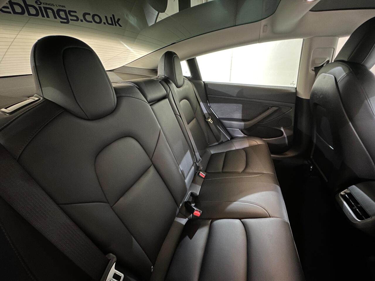 Tesla Model 3 MA71ZTX