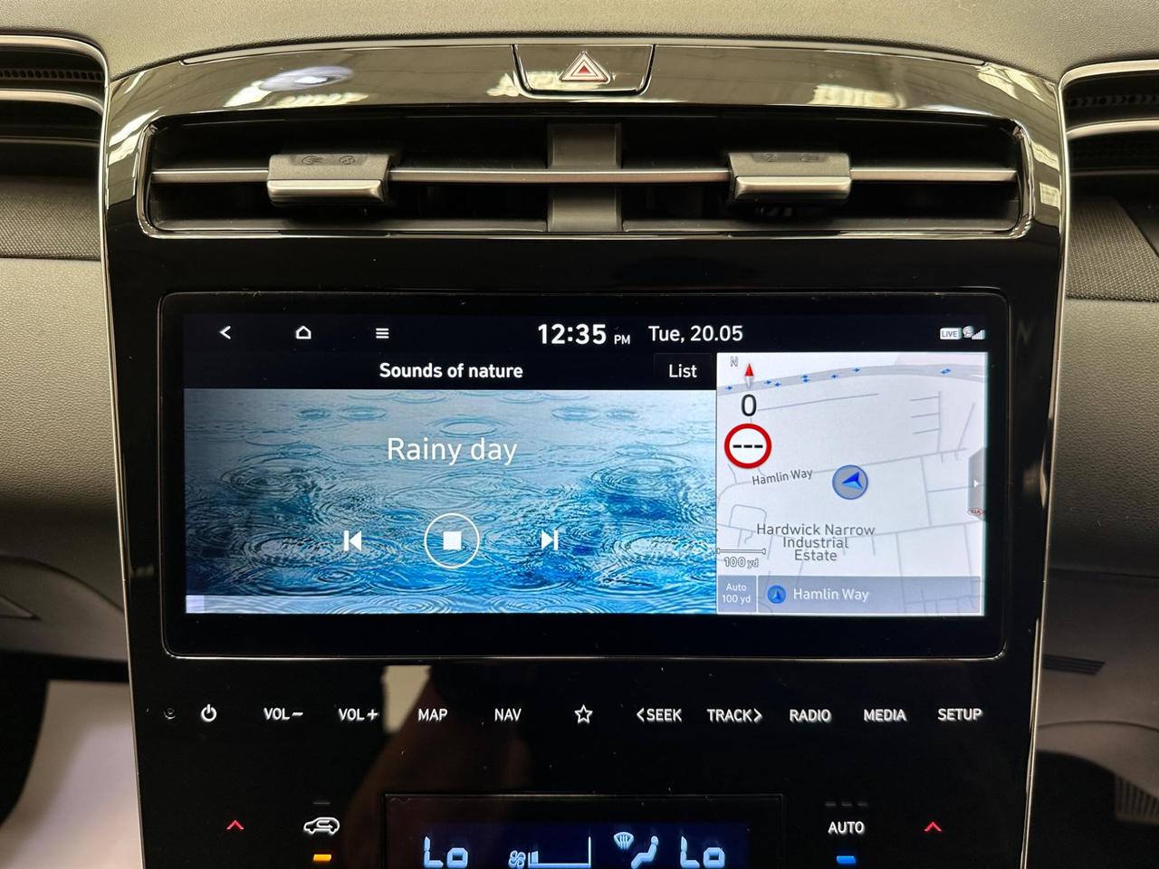 Hyundai TUCSON LG21MHN