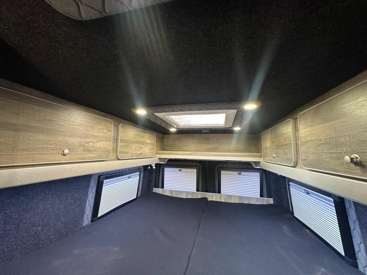 Volkswagen Crafter DX26ZHU