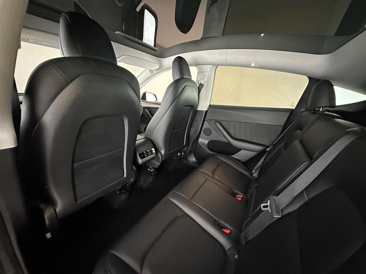 Tesla Model Y GJ22UHF