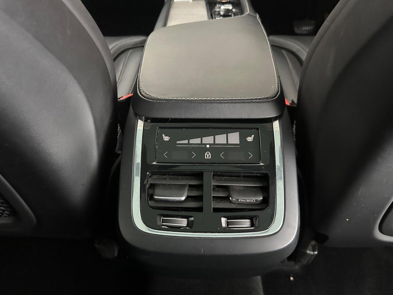Volvo XC90 WA23OOF