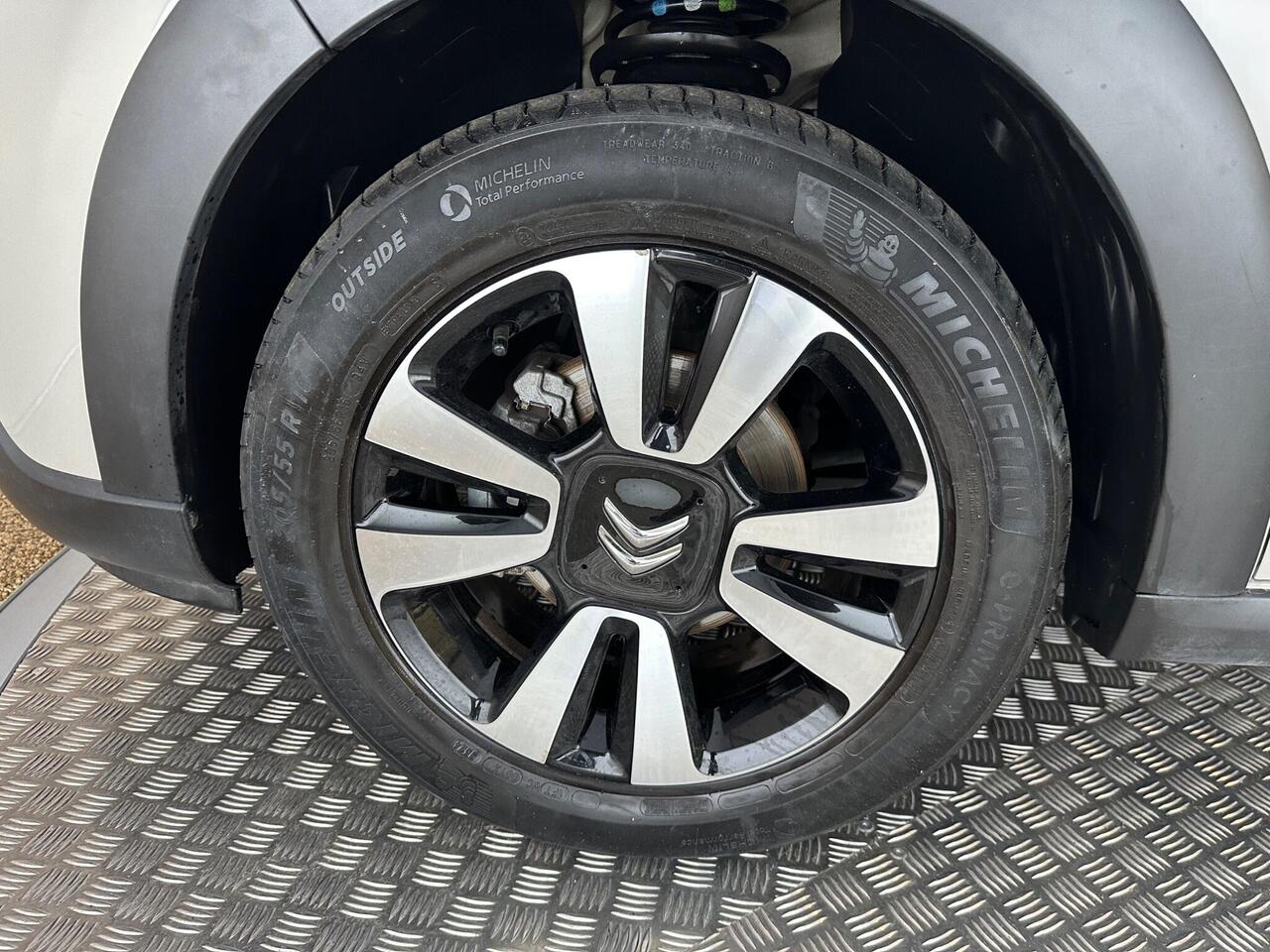 Citroen C3 AY24YFO