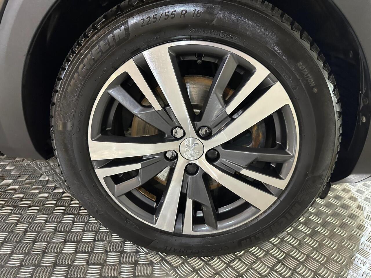 Peugeot 3008 VU22OOX