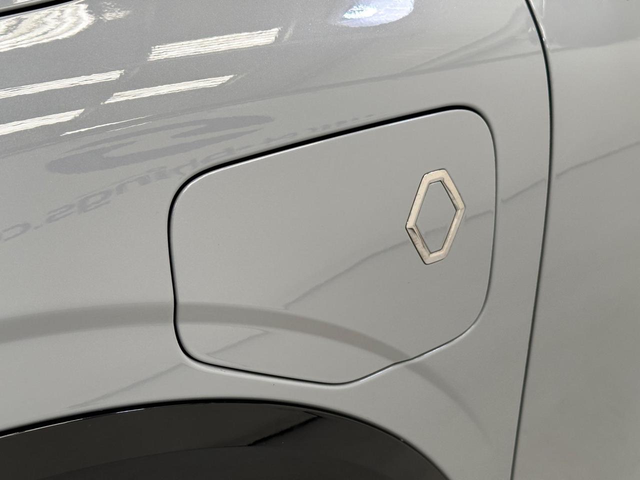 Renault Megane E-Tech YD73AFJ