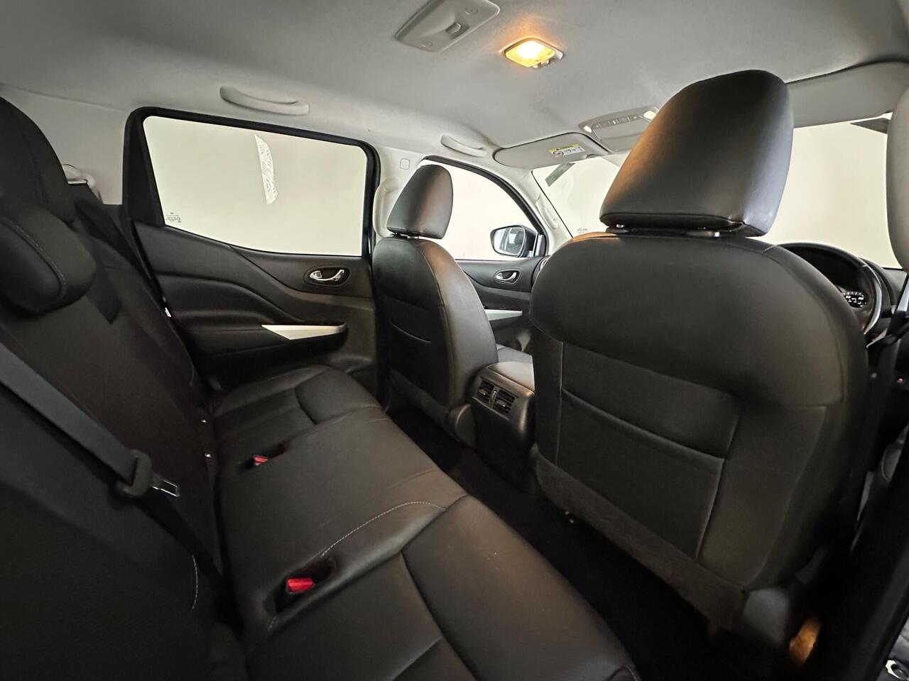 Nissan Navara YH21DDW